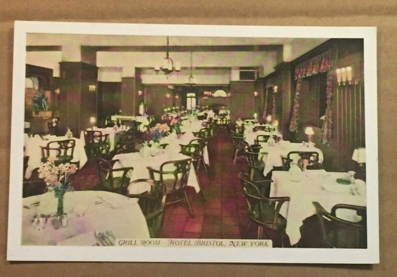 VINTAGE POSTCARD - UNUSED - GRILL ROOM, HOTEL BRISTOL, W. 48TH ST, N.Y