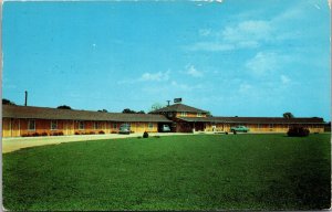 The Elmortel Motel Farmers City IL c1955 Vintage Postcard Q65