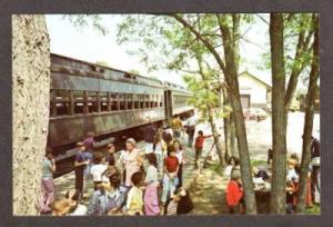 CT Connecticut Valley Railroad Train ESSEX Depot Station Connecticut  Postcard