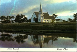 VINTAGE CONTINENTAL SIZE POSTCARD THE UNITED CHURCH TRYON PRINCE EDWARD ISLAND