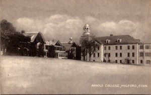 Connecticut Milford Arnold College