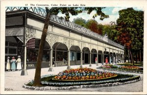 Postcard OH Cedar Point The Concourse Lake Erie 1930s B6