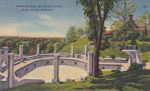 Michigan Grand Rapids Blyhtefield Club Swimming Pool
