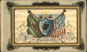 IRELAND and AMERICAN FLAGS Hands Across the Sea DECORATIVE BORDER Postcard