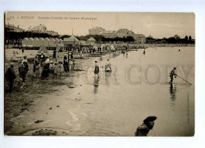 191281 FRANCE ROYAN Grande-Conche at Casino Vintage postcard