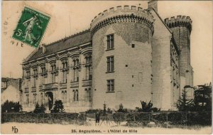 CPA Angouleme- Hotel de Ville FRANCE (1073644)