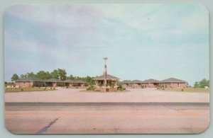 Marietta Georgia~Marietta Motel~US 41~Circular Driveway~1950s Roadside 