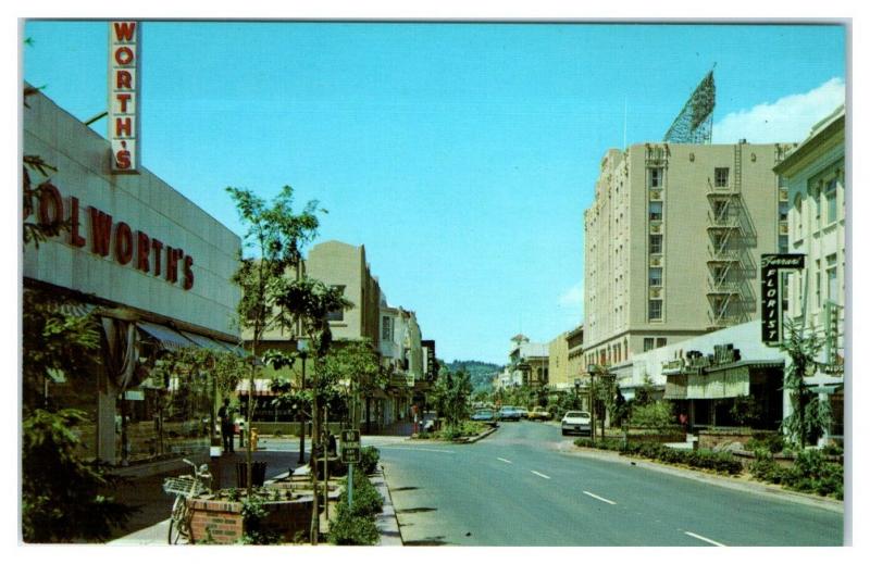 Santa Cruz Mall Main Street Santa Cruz CA Woolworths Ferrar Florist Postcard *5D