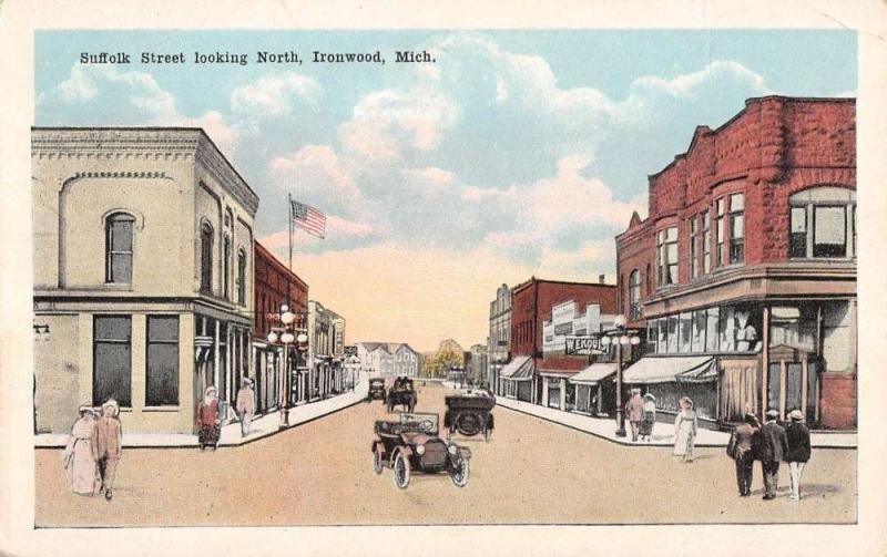 Ironwood Michigan Suffolk Street Looking North Antique Postcard K104472