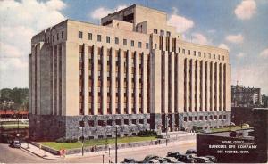 Des Moines Iowa~Bankers Life Company Home Office Building~People by Street~1942