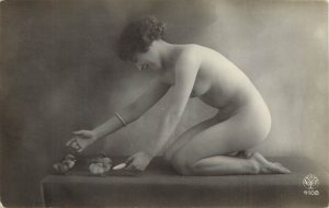 RPPC French Nude Kneeling Feeding Ducklings Noyer 4108