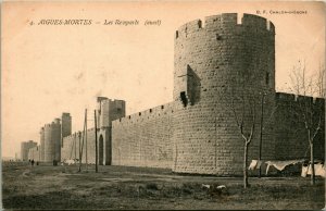 Vtg Carte Postale 1910s France Aigues Mortes Les Ramparts Château Tourelles