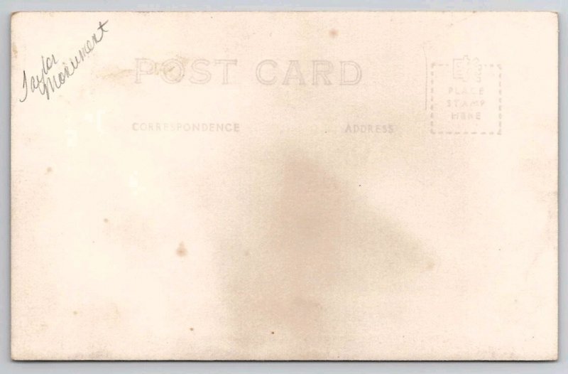 Pendleton OR Oregon Taylor Monument RPPC Real Photo Postcard J36