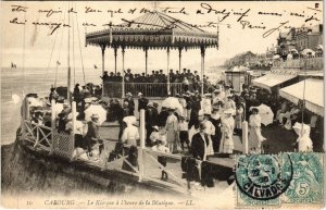 CPA CABOURG Le Kiosque a l'Heure de la Musique (1258254)