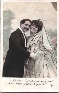 Romantic Victorian Couple Married Vintage RPPC 09.51