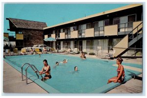 c1960's Clayton House Motel Swimming Pool Peoria Illinois IL Unposted Postcard