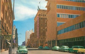 Postcard 1950s Wichita Kansas Market Street autos Colorpicture 24-6361