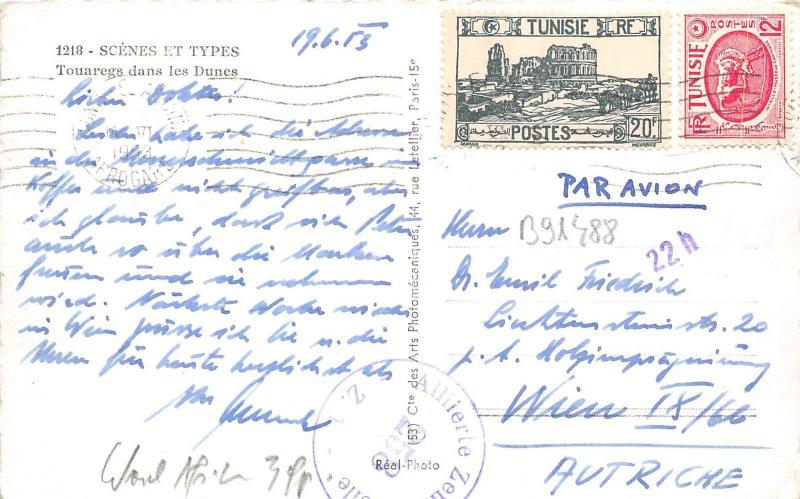 B91488 types folklore touaregs dans les dunes tunisia chamel