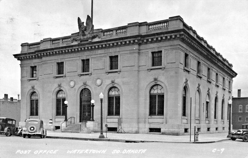 WATERTOWN SOUTH DAKOTA~POST OFFICE-OLD CARS~1951 PSTMK REAL PHOTO POSTCARD