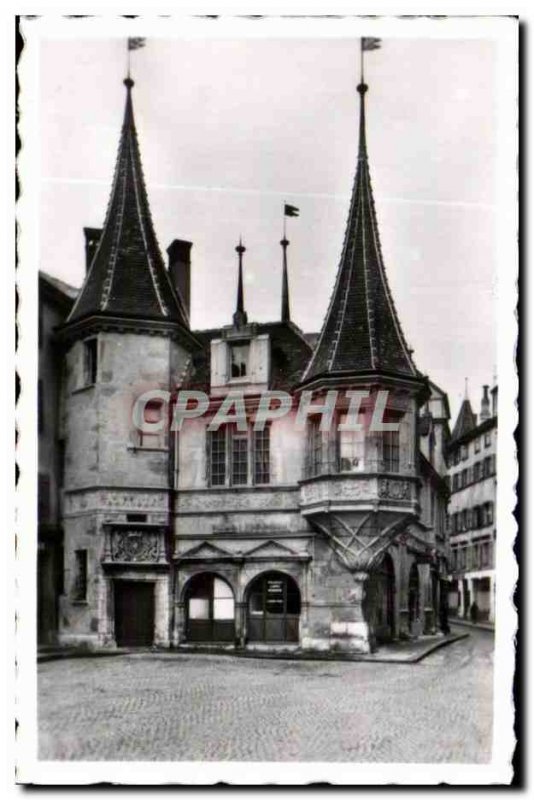 Postcard Modern Maison des Halles Neuchatel