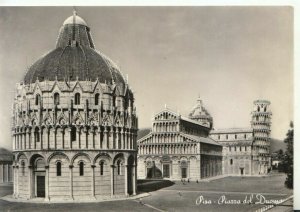 Italy Postcard - Pisa - Piazza Del Duoma - TZ12333