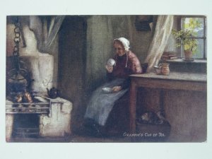 Scottish Life GRANNIES CUP OF TEA c1908 Postcard by Raphael Tuck 9343