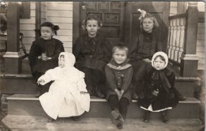 DPO Stillwater ND 1907 Beautiful Children on Porch Nyhus Family Postcard V10