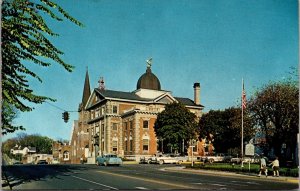 Montgomery County Court House Christiansburg VA Vintage Postcard Z20