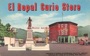 338517-Mexico, Ensenada, El Nopal Curio Store