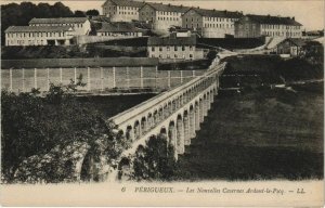 CPA Perigueux- Les Nouvelles Casernes Ardant le Picq FRANCE (1072741)