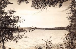 Brainerd Minnesota~Sail Boating @ Ruttger's Pine Beach Lodge~Gull Lake~'40s RPPC