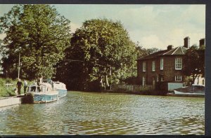 Shropshire Postcard - Canals - Boating Scene - Ellesmere    RT636