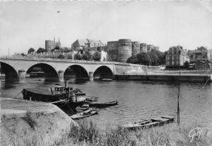 BR17348 Angers la maine le pont de la basse chaine et le chateau   france