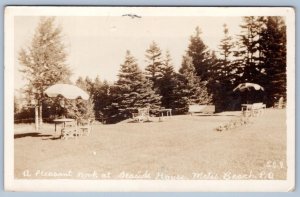 1940 RPPC SEASIDE HOUSE METIS BEACH P.Q. CANADA A PLEASANT NOOK PHOTO POSTCARD