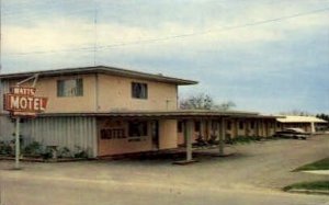 Watts Motel - Refugio, Texas TX Postcard