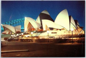 VINTAGE POSTCARD THE SYDNEY OPERATE HOUSE AT NIGHT NEW SOUTH WALES AUSTRALIA