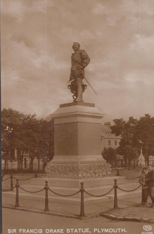 Schoolboys at Sir Francis Drake Statue Plymouth WW1 Real Photo Postcard