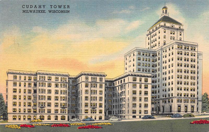 Cudahy Tower, Milwaukee, Wisconsin, Early Linen Postcard, Unused