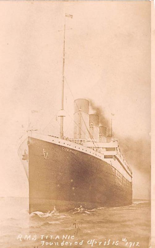 Steamer Titanic Ship RMS Totanic Unused close to perfect corners, stains on b...