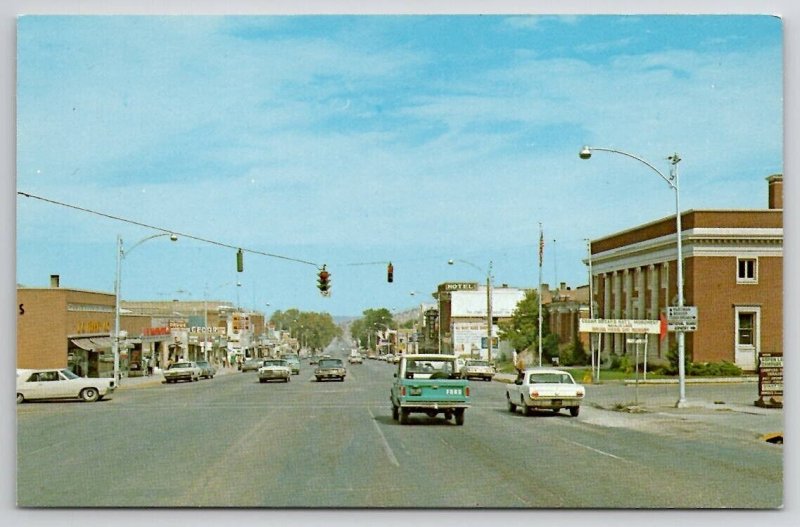 Cedar City Utah Scene On Main Street Hotel Cars Postcard P23