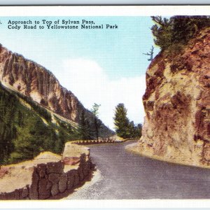 c1930s Yellowstone National Park, Wyo. Sylvan Pass Cody Road Linen Postcard A229