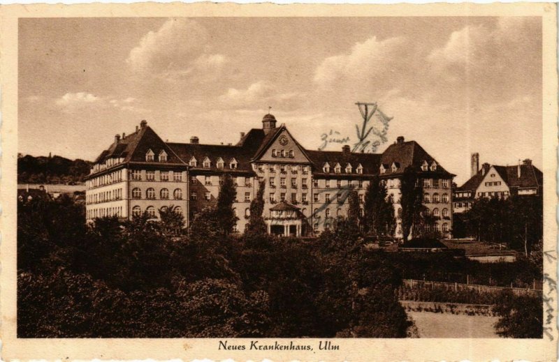 CPA AK Ulm Neues Krankenhaus GERMANY (897005)