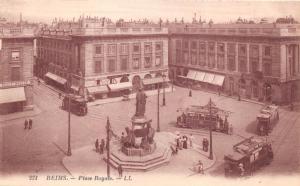 REIMS FRANCE PLACE ROYALE~LEVI et NEURDEIN PUBL POSTCARD