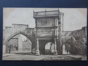 Yorkshire YORK Walmgate - Old Postcard by Frith 18448