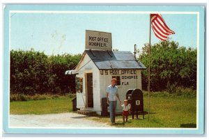 c1950 Ochopee Florida Smallest Post Office Building Kid Mother US Flag Postcard