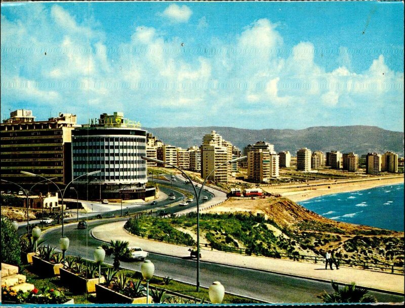 CI01332 lebanon beirut raouche district continental hotel bus mediteraneean sea