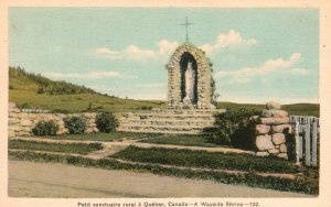 Vintage Postcard Petit Sanctuaire Rural A Quebec Canada A Wayside Shrine