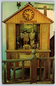 Spillville Iowa~Village Blacksmith Clock~Carved By Bily Brothers~Vintage PC