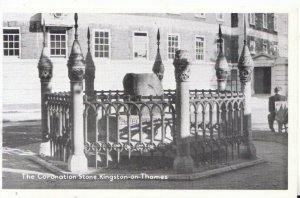 London Postcard - The Coronation Stone - Kingston-On-Thames - Ref 6095A