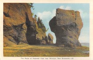 BR101276 the rocks at hopewell cape near moncton new brunswick   canada